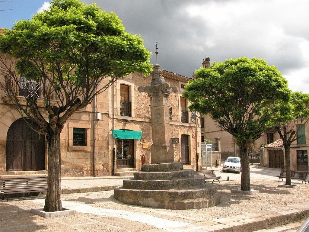 Hostal Visontium Vinuesa Extérieur photo