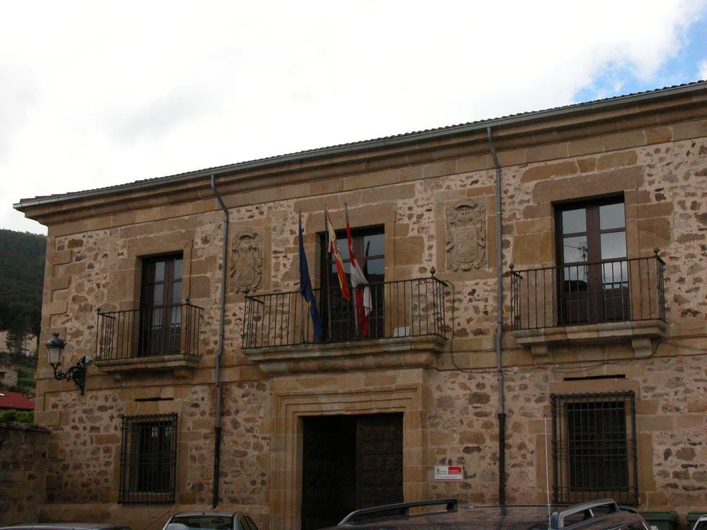 Hostal Visontium Vinuesa Extérieur photo
